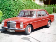 Mercedes_Benz_220_(W115)