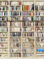 bücherregale-crop_1024x1024_FAZ_17_20210618_74377000